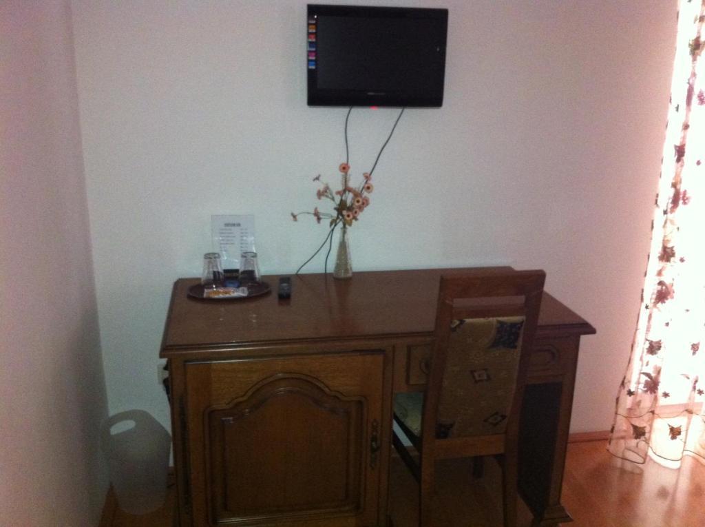 Sarokhaz Panzio Bed and Breakfast Vecsés Δωμάτιο φωτογραφία